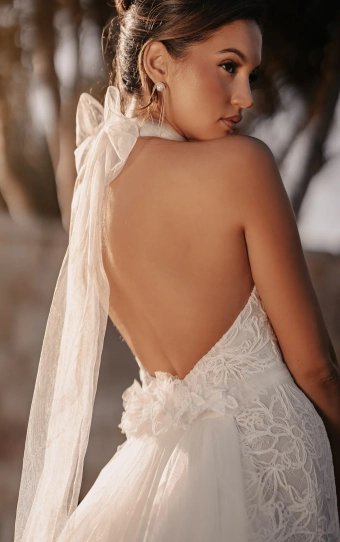 Martina Liana ML2050 #8 backface vertical cropped thumbnail