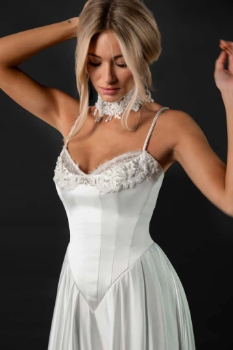 Martina Liana Style #ML2063 #3 frontface vertical cropped thumbnail