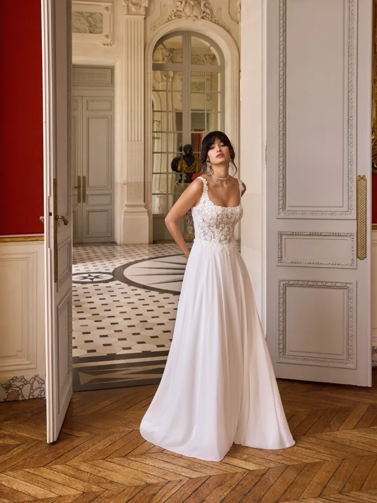 Adore Style #11439 Image
