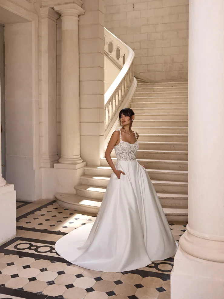Adore Style #11442 Image