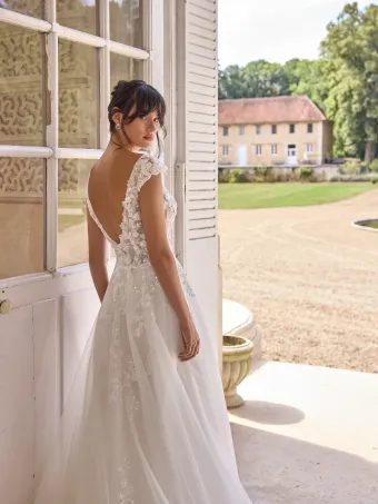Adore by Justin Alexander Style #11449 #6 backface vertical cropped thumbnail