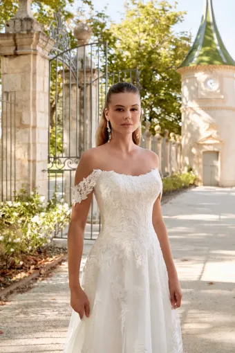 Sincerity Bridal Style #44587 #11 frontface vertical cropped thumbnail