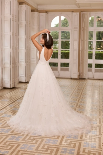 Monica Loretti 8352 #2 backface vertical thumbnail