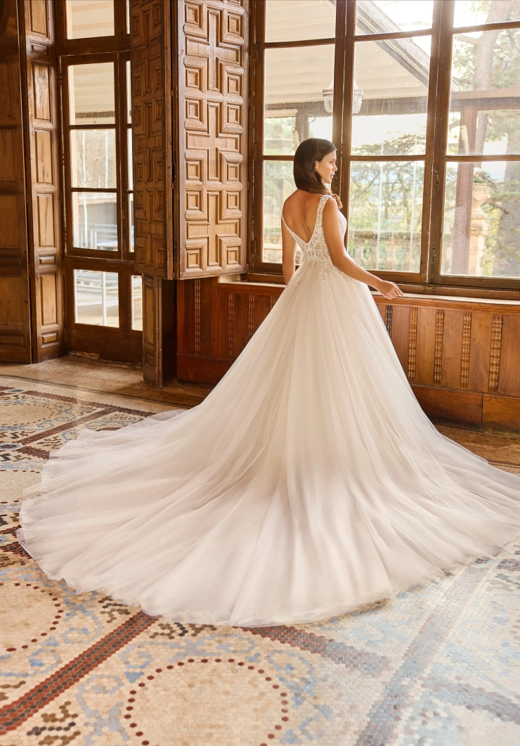 Monica Loretti Style #8354