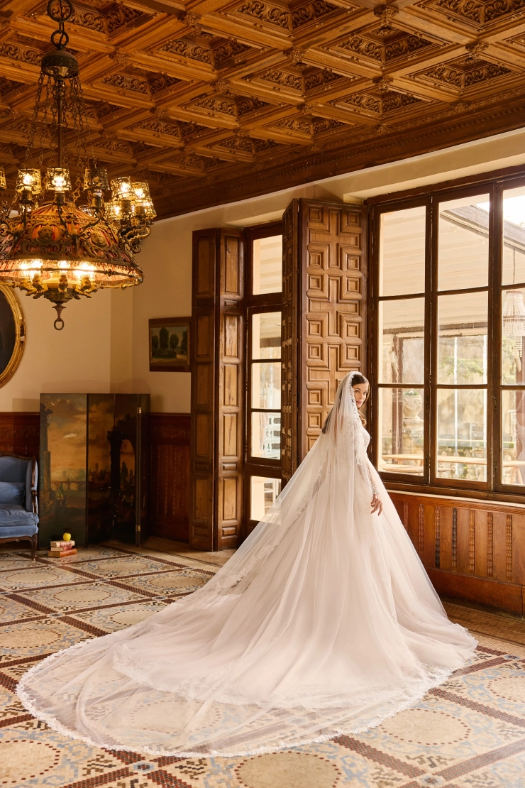 Monica Loretti Style #8354