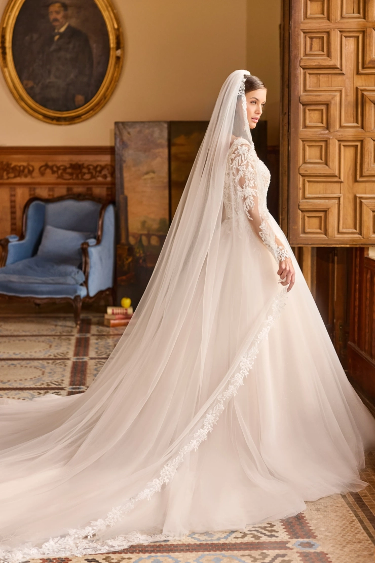 Monica Loretti Style #8354