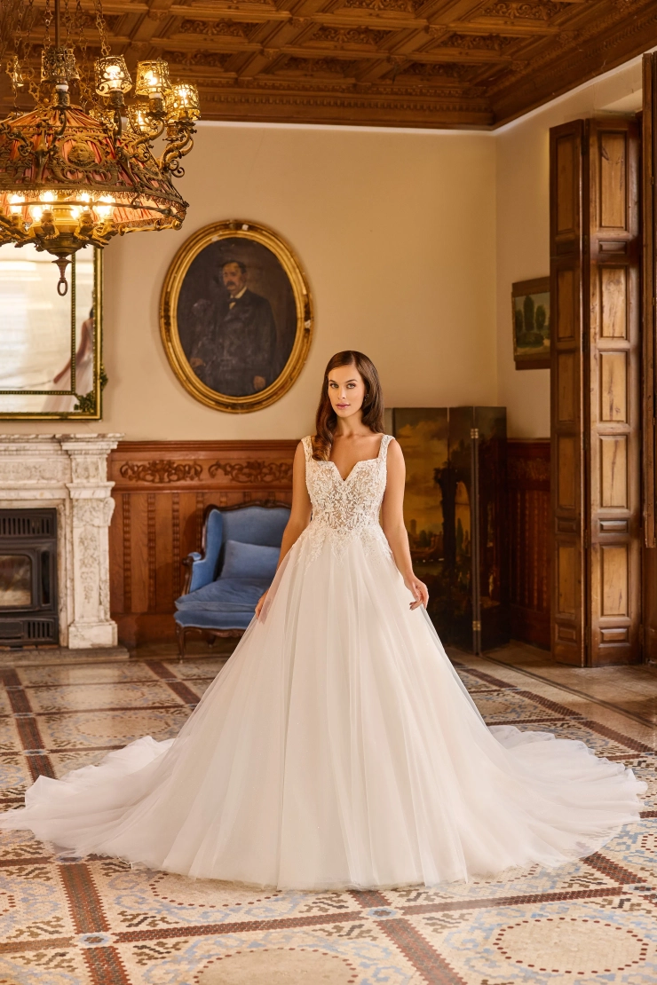 Monica Loretti 8354 Image