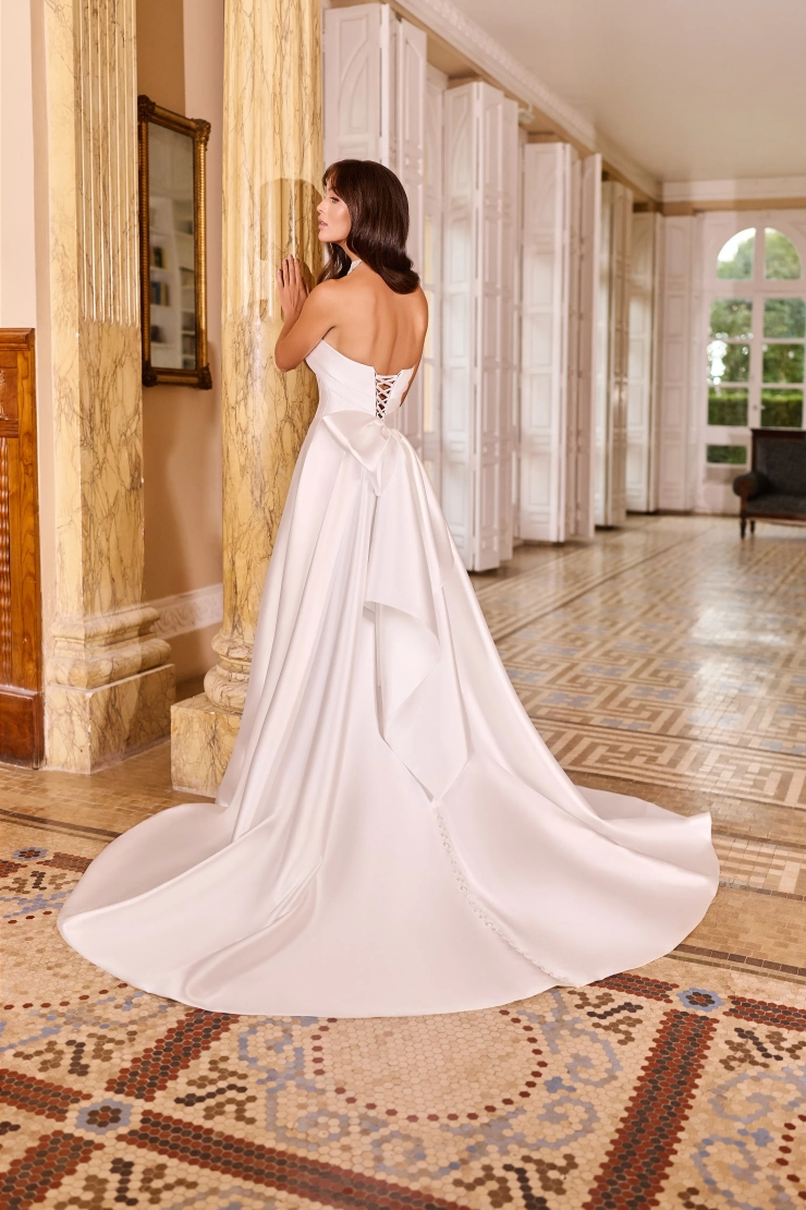 Monica Loretti Style #8360