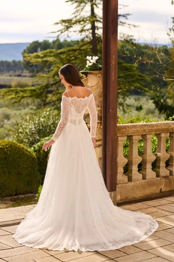 Monica Loretti 8370 #2 backface vertical thumbnail