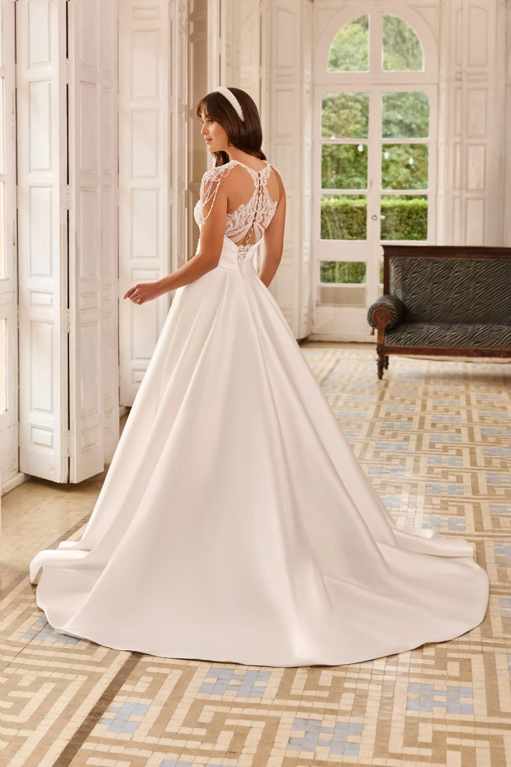 Monica Loretti Style #8372