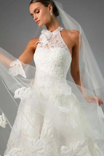 Martina Liana Luxe Style NO. LE1475 #4 frontface vertical cropped thumbnail
