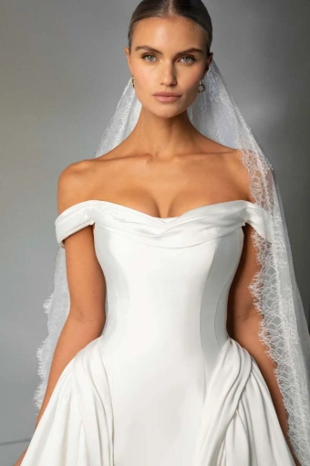 Martina Liana Luxe Style NO. LE1477 #4 frontface vertical cropped thumbnail