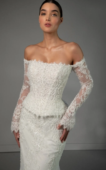 Martina Liana Luxe Style #LE1490 #3 frontface vertical cropped thumbnail