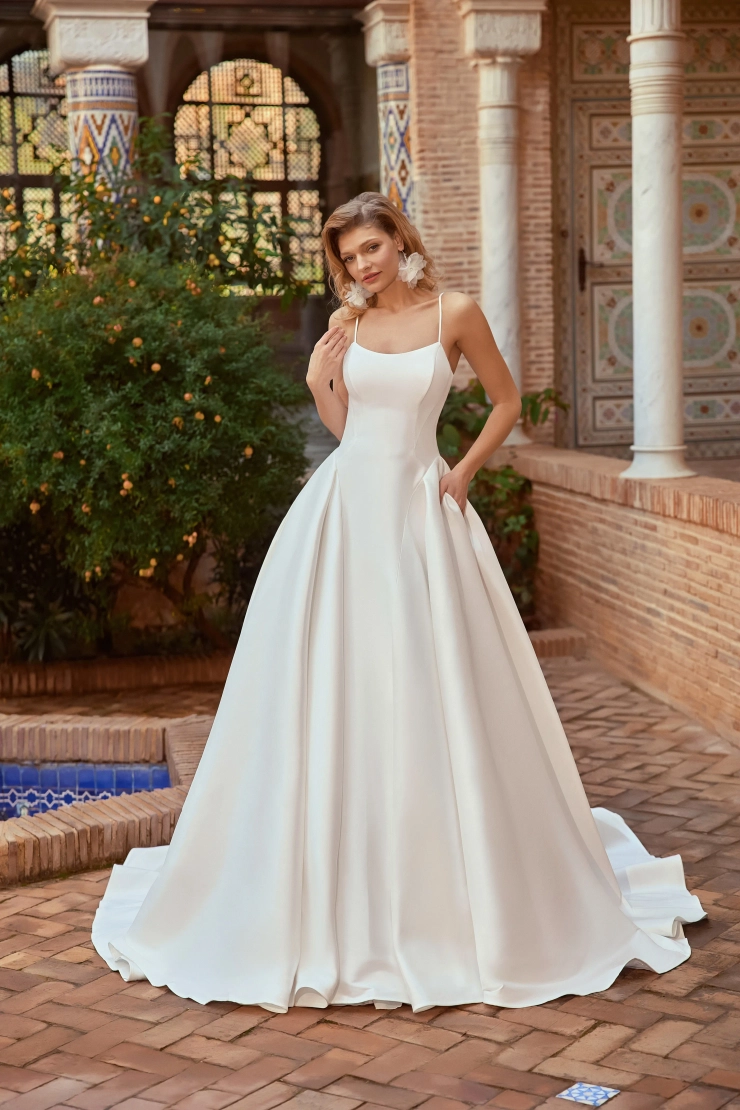 Daniela Di Marino 6465 Image