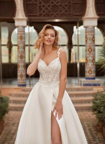 Daniela Di Marino 6490 Bodice #9 frontface vertical cropped thumbnail