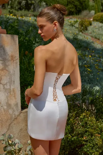 Ester Collection 47WT7 #4 backface vertical cropped thumbnail