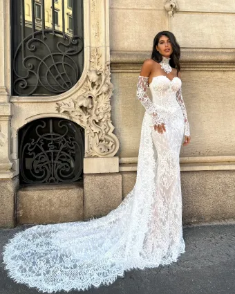 Sirena Dovita Milano #3 vertical thumbnail