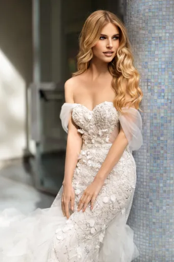 Dovita Bridal Style# Utopia #1 frontface vertical cropped thumbnail