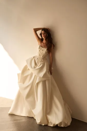 Milla Nova Atelier Style #Frida #7 vertical thumbnail