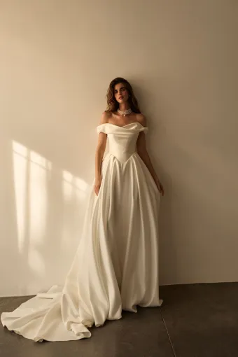 Milla Nova Atelier Style #Grace #2 vertical thumbnail