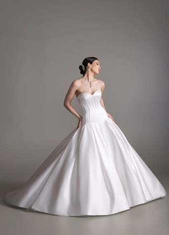 Lazaro Style NO. Blanca #2 frontface vertical thumbnail