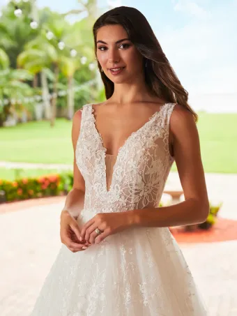 Adrianna Papell Platinum 31205  Lace Long Sleeve Plunging A-line Wedding Dress #6 frontface vertical cropped thumbnail