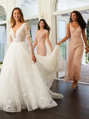 Adrianna Papell Platinum 31205  Lace Long Sleeve Plunging A-line Wedding Dress #2 frontface vertical thumbnail
