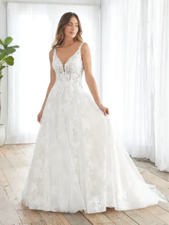 Adrianna Papell Platinum 31234  Lace V-Neck A-Line Wedding Dress #0 default frontface vertical thumbnail