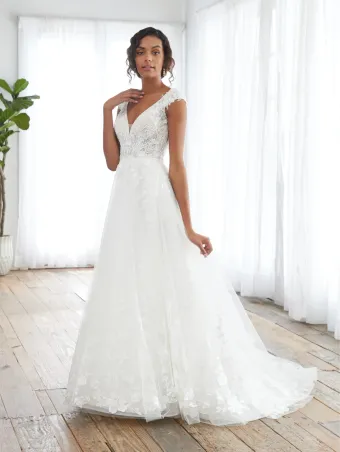 Adrianna Papell Platinum 31237  A-Line V-Neck Cap Sleeve Wedding Dress #0 default frontface vertical thumbnail
