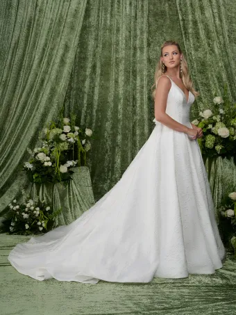 Adrianna Papell Platinum 31351  A-line V-neck Wedding Dress with Appliques & Train #0 default frontface vertical thumbnail