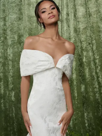 Adrianna Papell Platinum 31364  Trumpet Wedding Dress with Off-Shoulder Sweetheart Neckline #2 frontface vertical cropped thumbnail