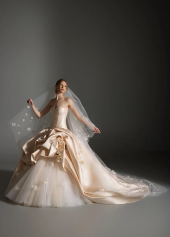 Maison Perez Style Astor Veil #2 frontface vertical thumbnail