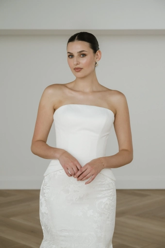 Lis Simon Style SS1002 #2 frontface vertical cropped thumbnail