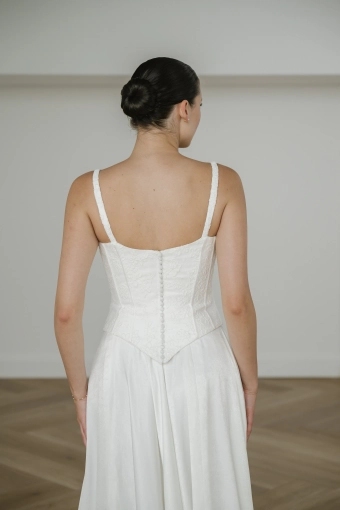 Lis Simon Style SS1003-L #5 default backface vertical cropped thumbnail