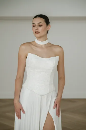 Lis Simon Style SS1004-L #3 frontface vertical cropped thumbnail