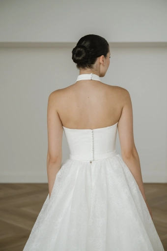 Lis Simon Style SS1004 #6 backface vertical cropped thumbnail