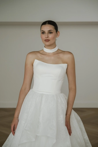 Lis Simon Style SS1004 #2 frontface vertical cropped thumbnail