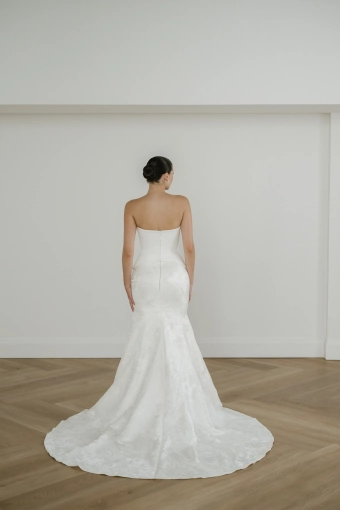 Lis Simon Style SS1009 #2 backface vertical thumbnail