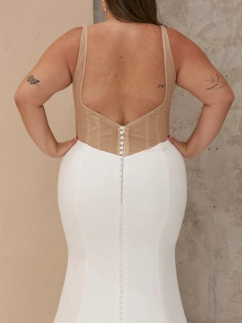 Madi Lane Style #ML26623 #5 backface vertical cropped thumbnail