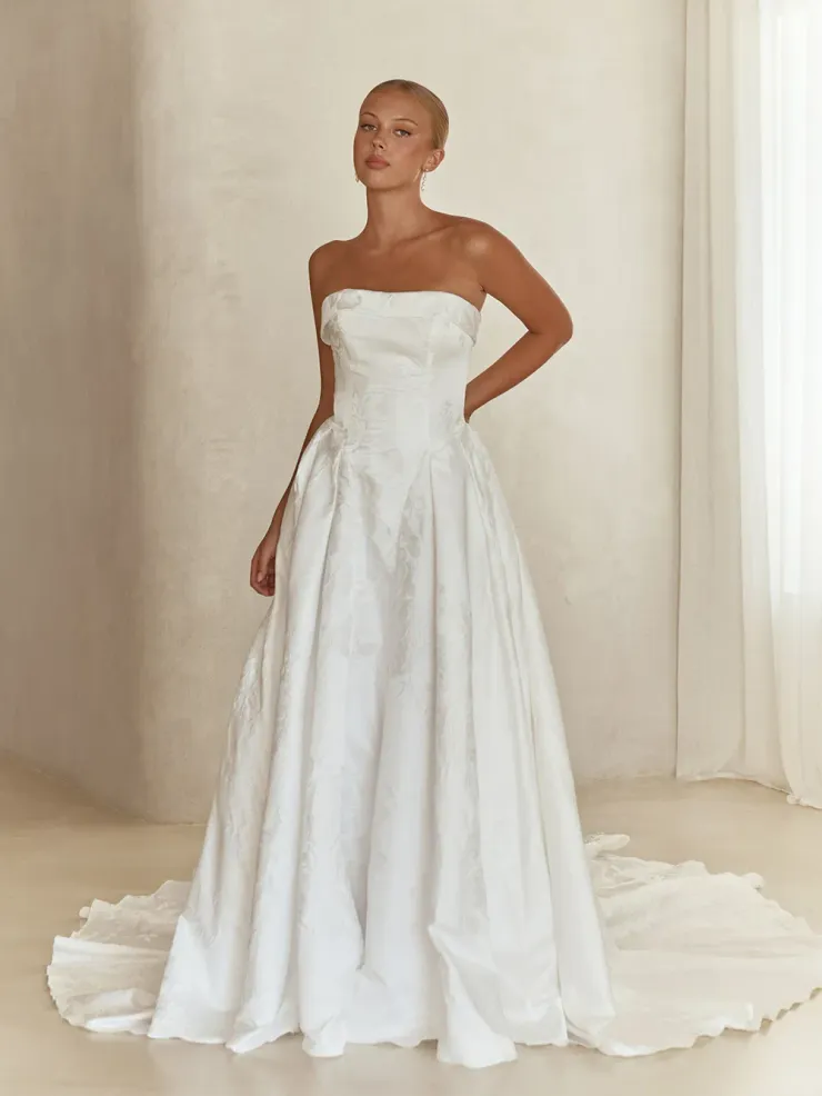 Serene Clea Image