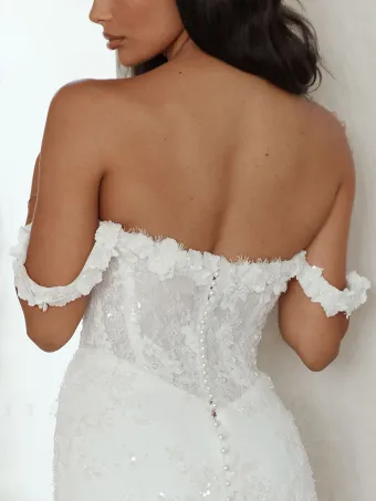 Serene by Madi Lane Vendela #6 backface vertical cropped thumbnail