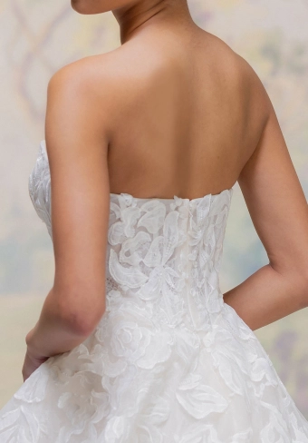 Morilee Style No. 1050048 #4 backface vertical cropped thumbnail