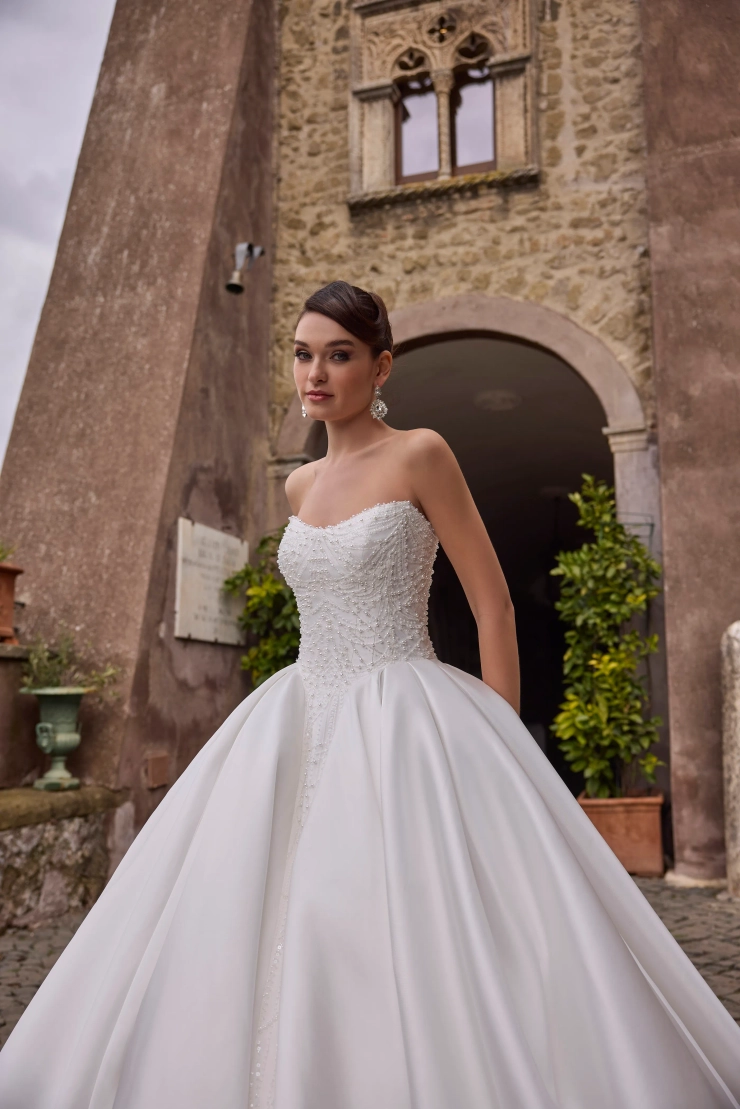 Veni Infantino Style #63315 #2 frontface vertical cropped picture