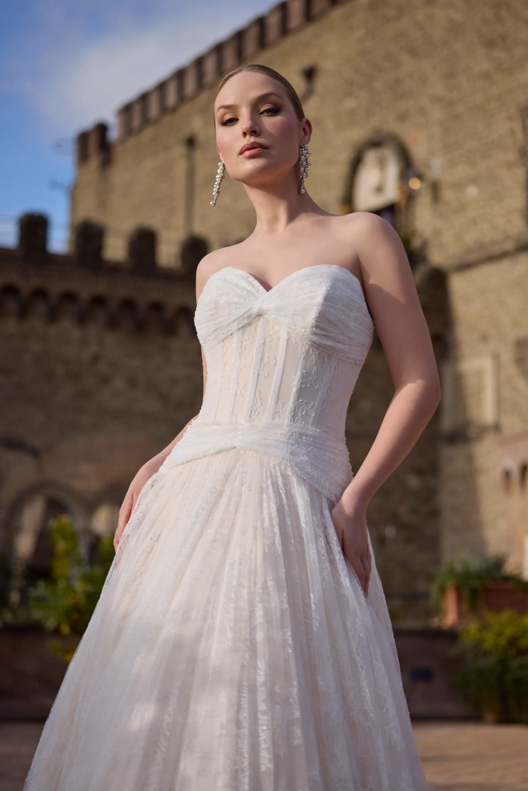 Veni Infantino Style #63327 #5 frontface vertical cropped picture