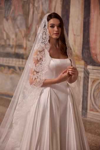 Veni Infantino Style no. 63344 #3 frontface vertical cropped thumbnail