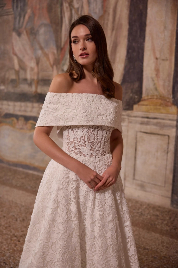 Veni Infantino Style #63361 #3 frontface vertical cropped picture