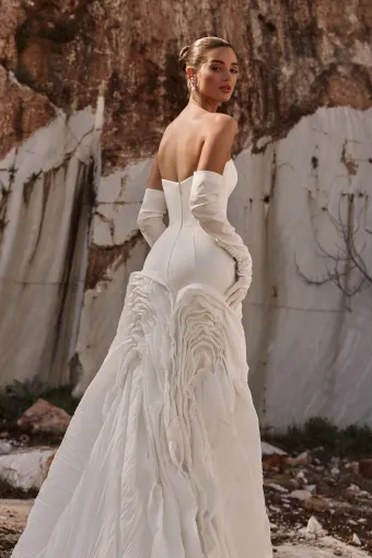 Katy Corso Style# Chiara #4 backface vertical cropped thumbnail