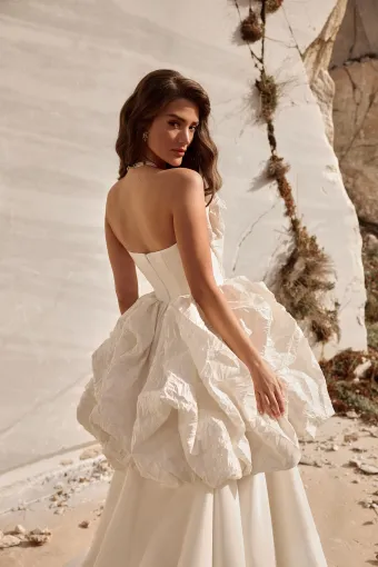 Katy Corso Style# Reya #5 backface vertical cropped thumbnail