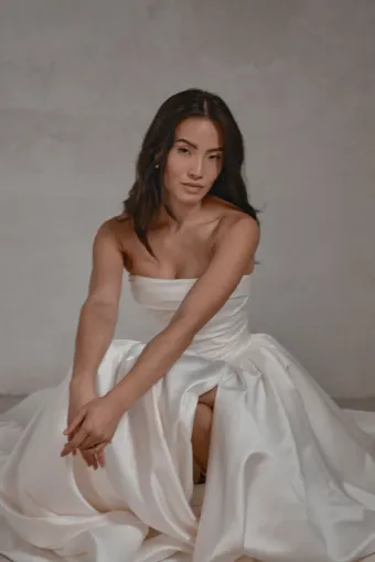 Seraphine Bridal Halo #12 frontface vertical cropped thumbnail
