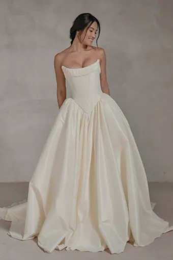 Seraphine Bridal Vale #7 frontface vertical thumbnail